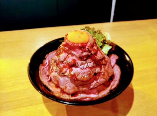ローストビーフ丼