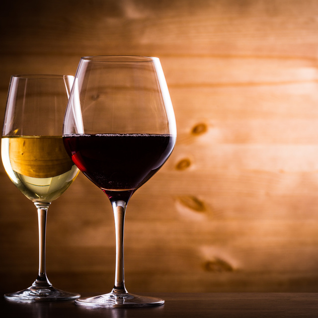 白ワインと赤ワイン